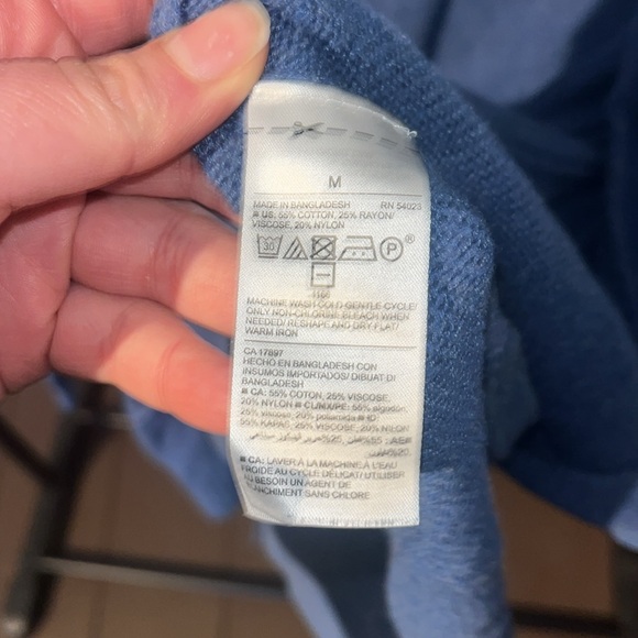 Old Navy Blue Cardigan - Picture 3 of 4